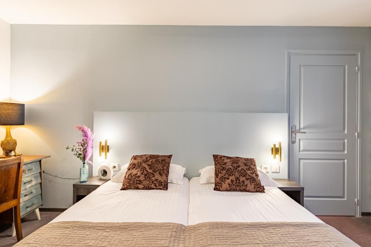Large Twin Room